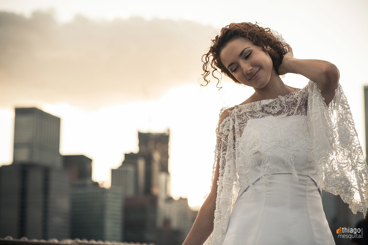 bride in brooklyn bridge