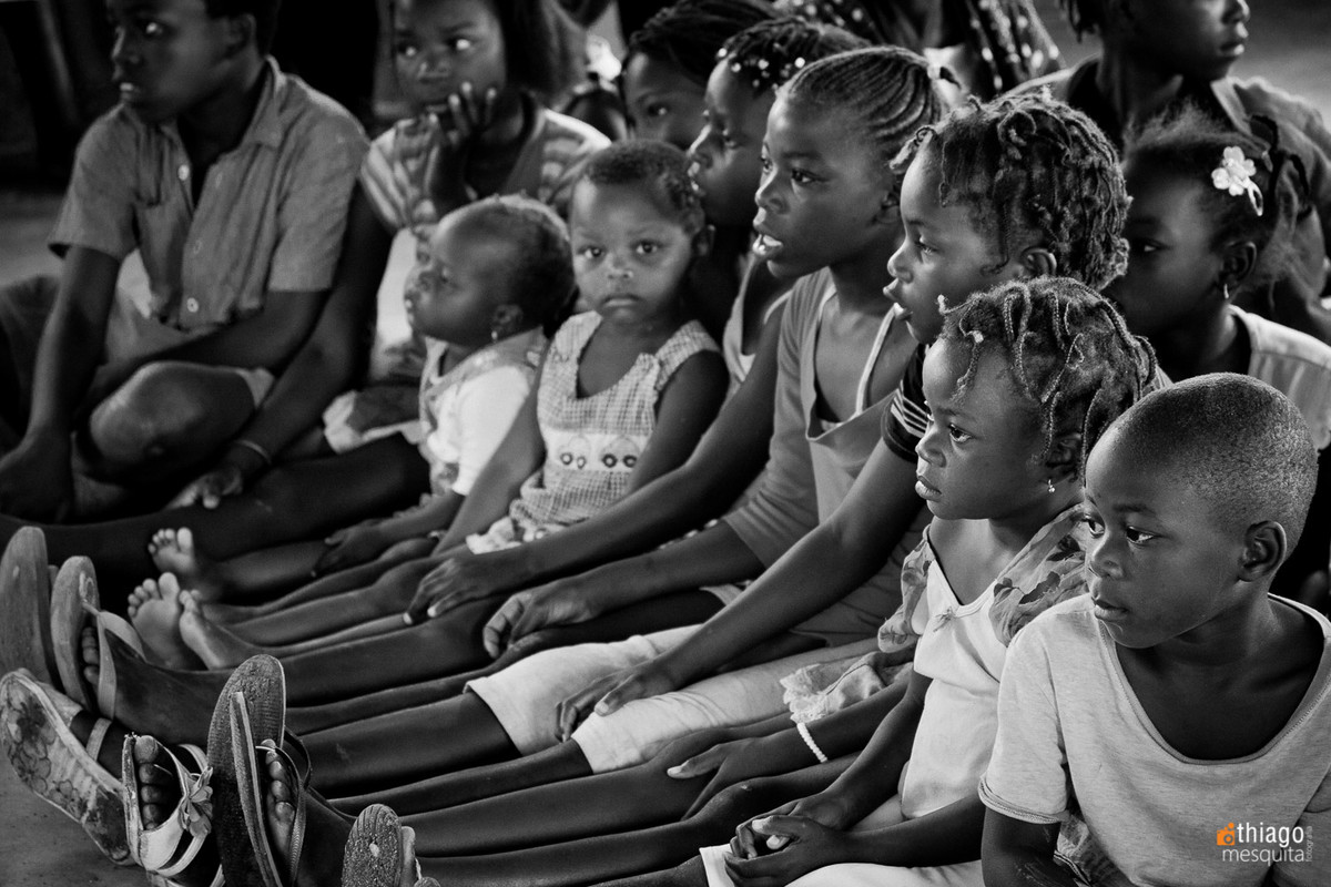 educação e ensino com crianças africanas