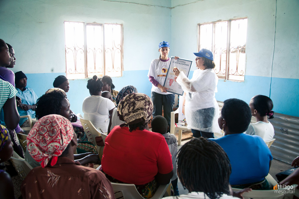 educação e ensino para mães e pais africanos