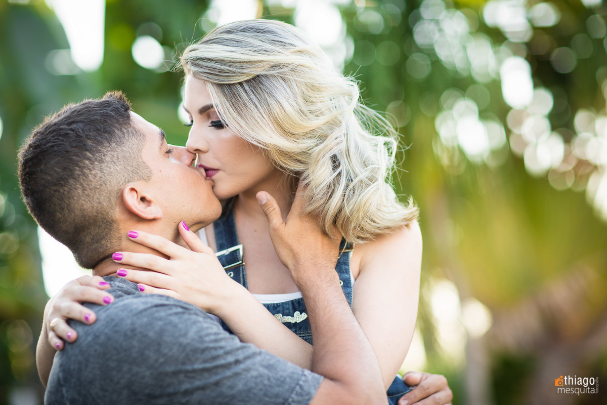 pré wedding em uberlândia fotos na rua karaíba
