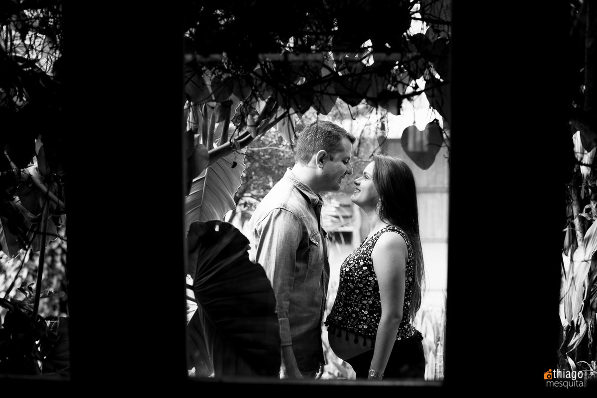 Gestante Preto e Branco, Sessão Gestante. Thiago Mesquita. Adriana Mesquita