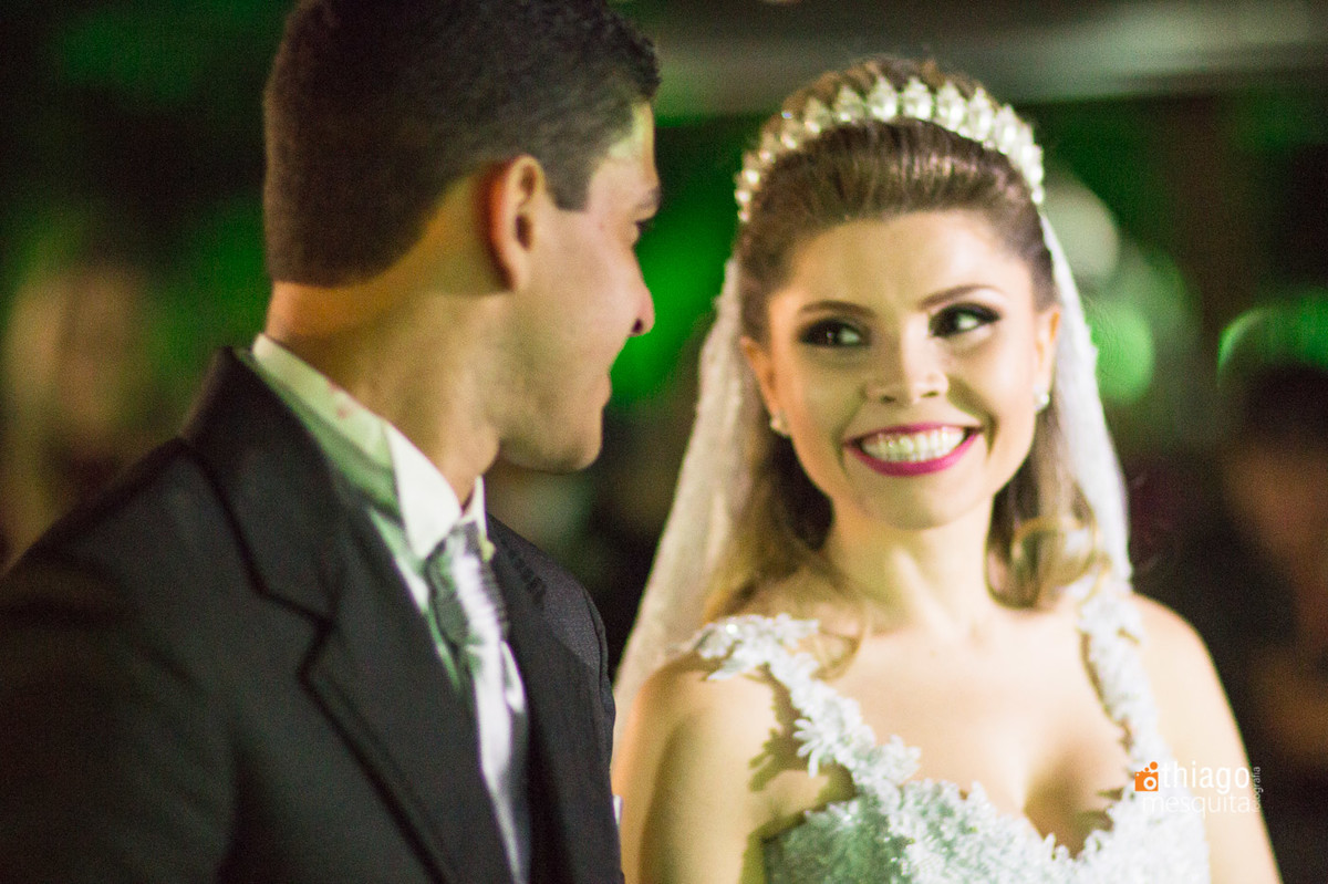 olhar entre os noivos. Thiago Mesquita. Uberlândia