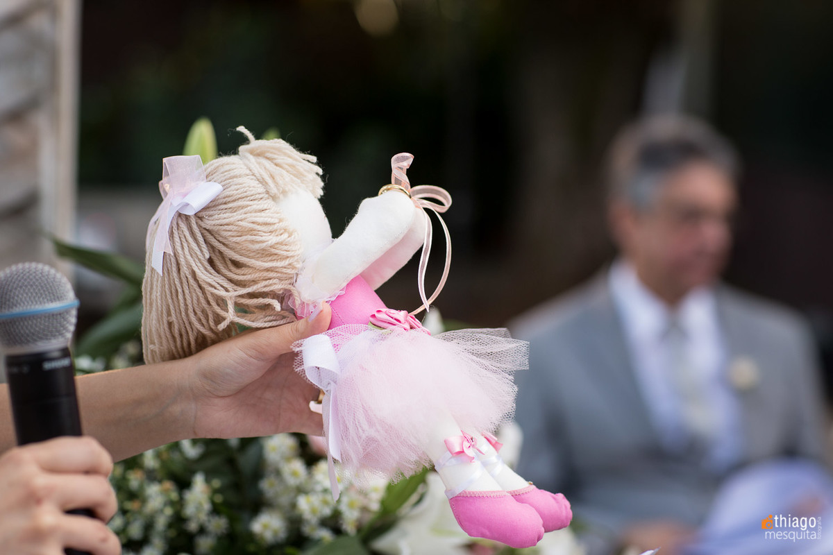 boneca com alianças - casamento em uberlândia no villa alvim