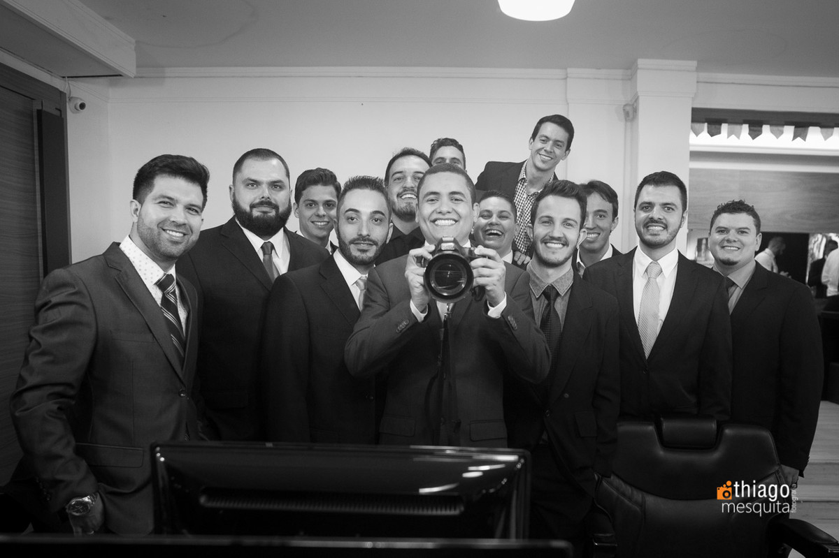 selfie com os padrinhos em frente ao espelho