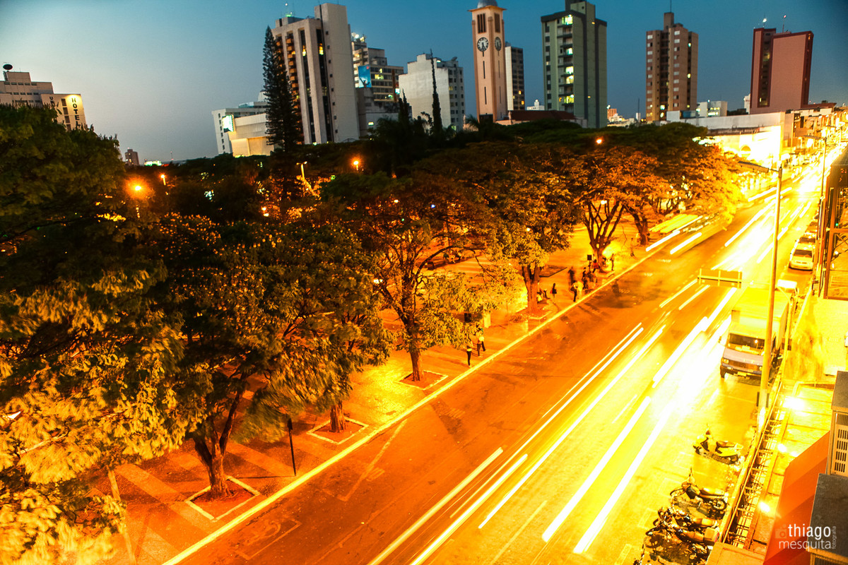 avenida floriano peixoto uberlândia praça tubal vilela