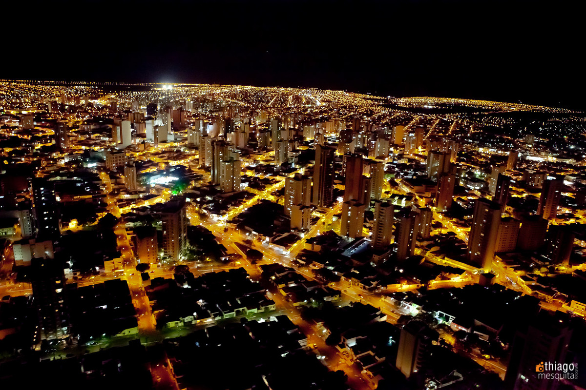 foto aérea de uberlândia por Thiago Mesquita