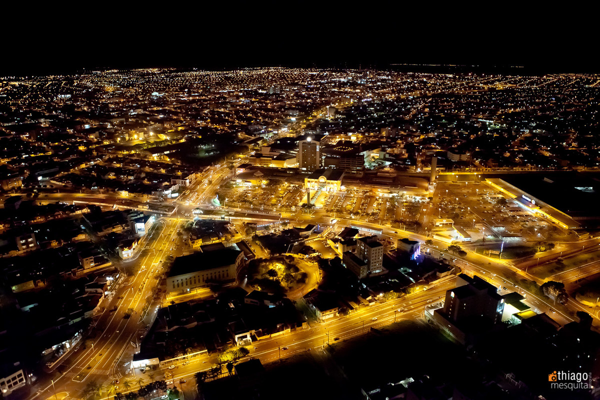foto aérea de uberlândia por Thiago Mesquita