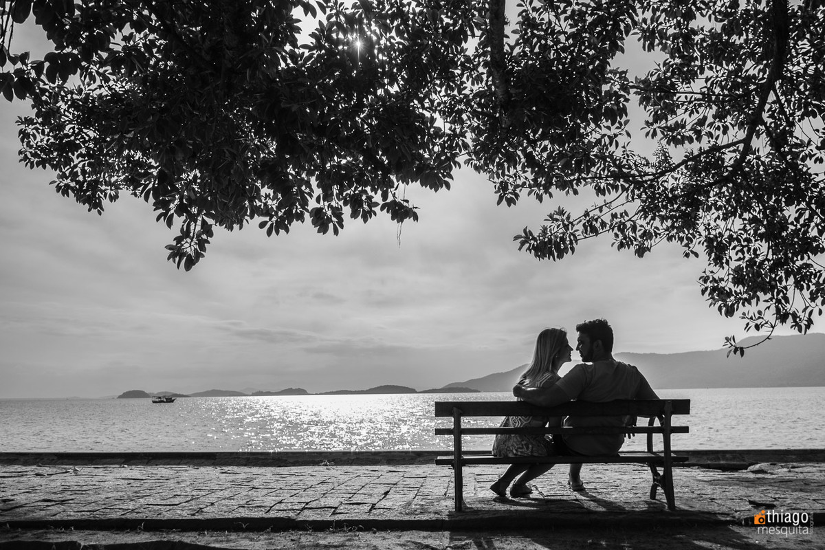 ensaio fotografico pre casamento em preto e branco