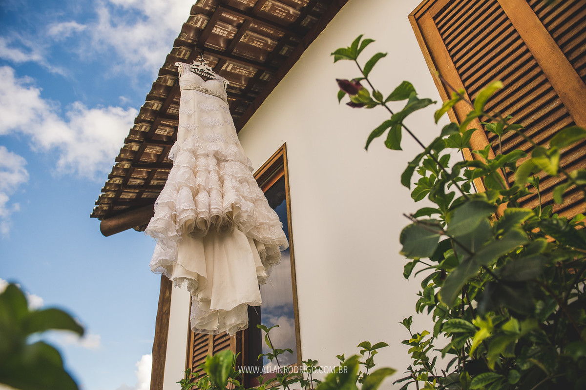 Vestido da noiva pendurado Aracaju