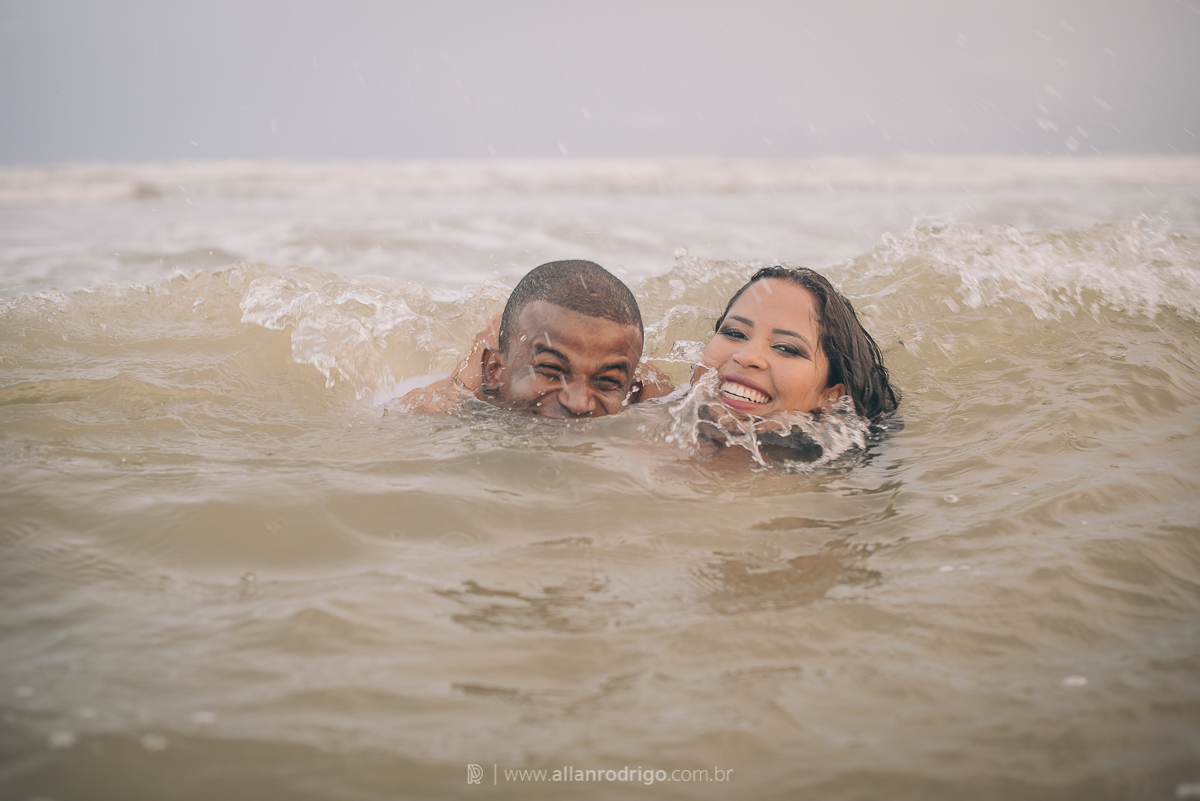 Ensaio na praia,ensaio casal Aracaju, fotografia de casal em sergipe, fotografo em Aracaju, Fotografo em Sergipe,orcamento ensaio de casal aracaju, Destination Session Brazil,