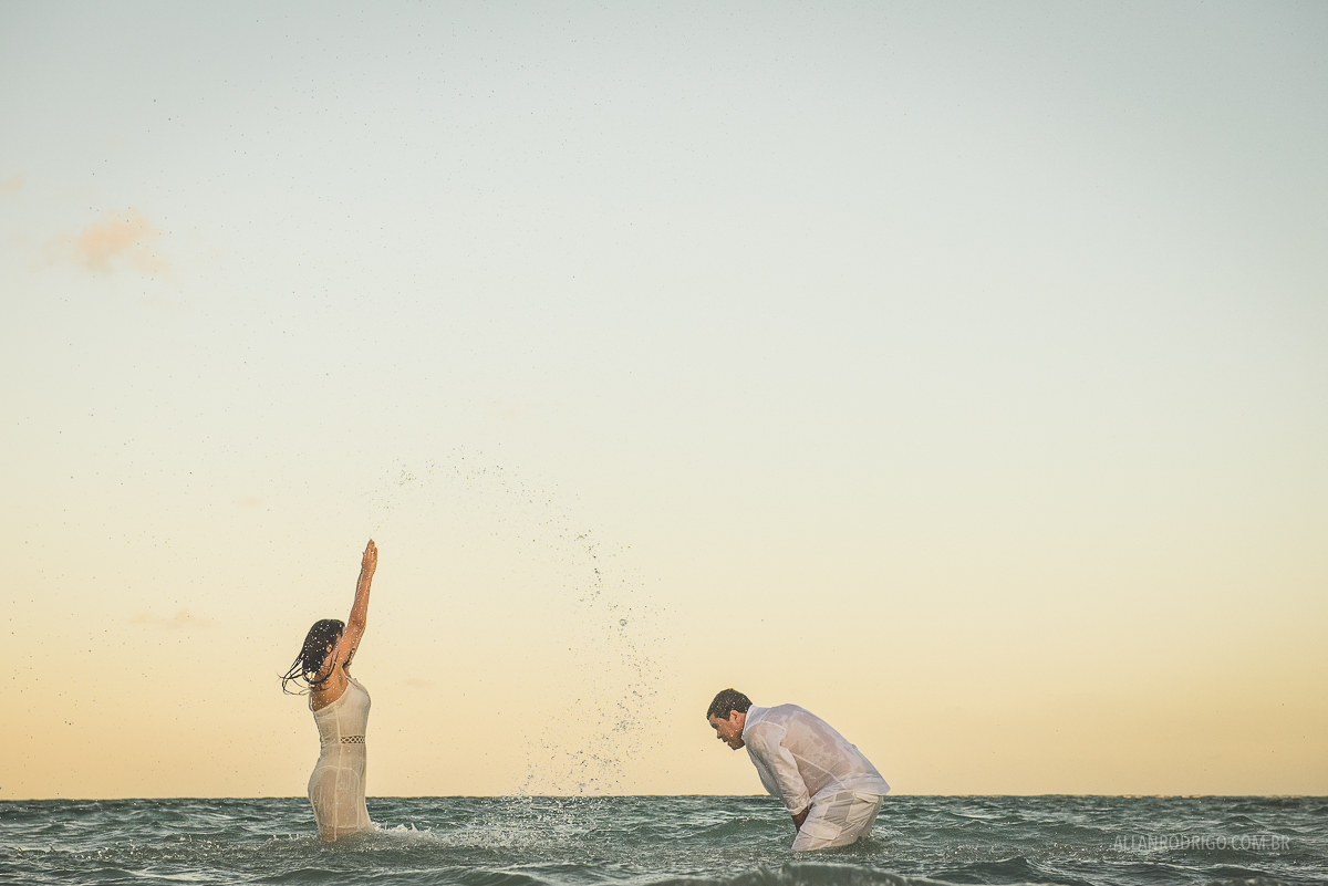 tamandare,pernabunco,praia dos carneiros,praia nordeste, ensaio pré casamento em carneiros,história de amor, allan rodrigo fotografia, fotografia de casamento em aracaju,fotografia de casamento pelo brasil,brasil,fotografia destination, mar