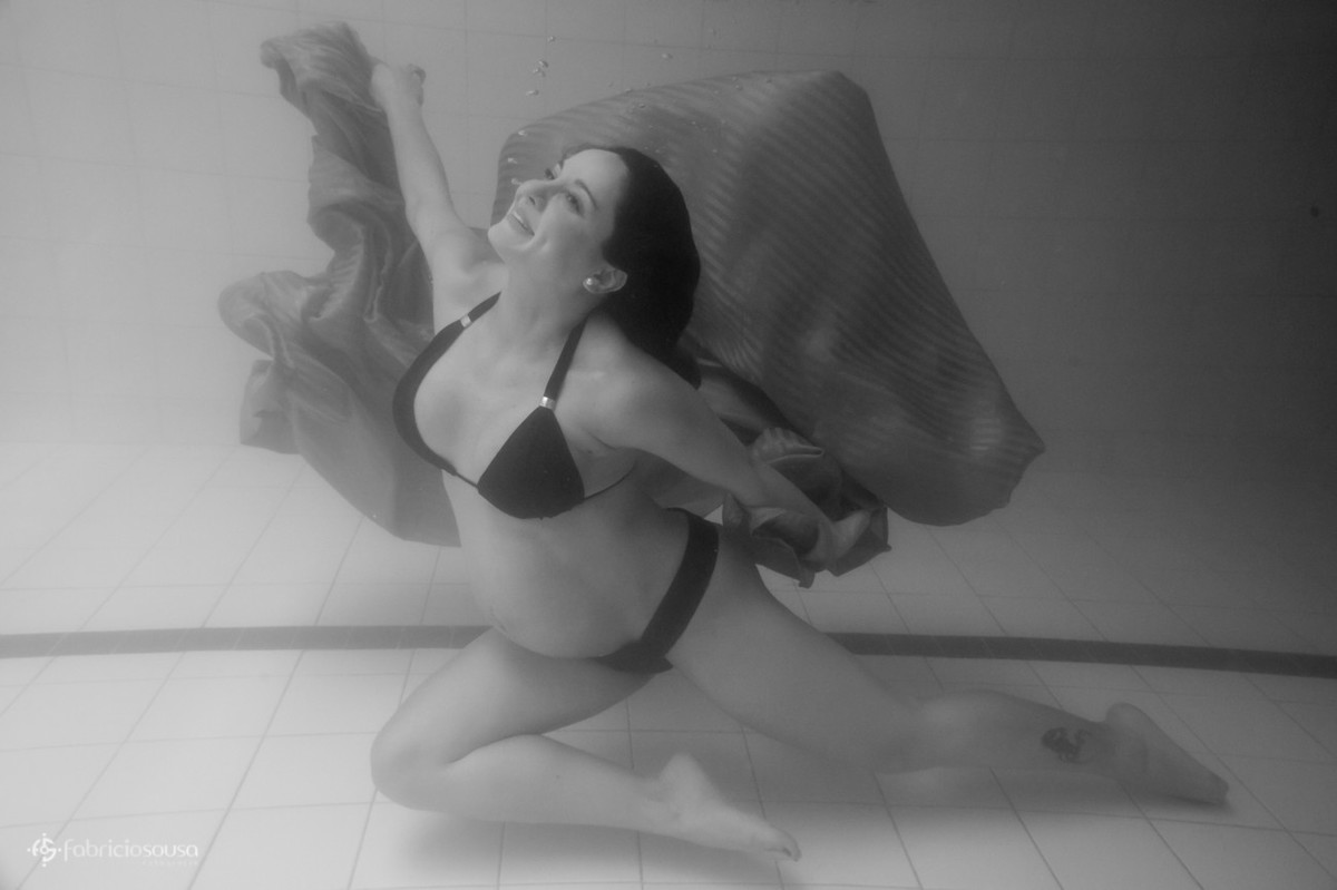 Fernanda grávida de baixo dágua b