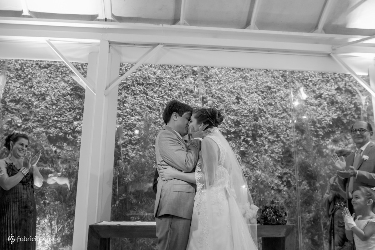 o primeiro beijo de casados