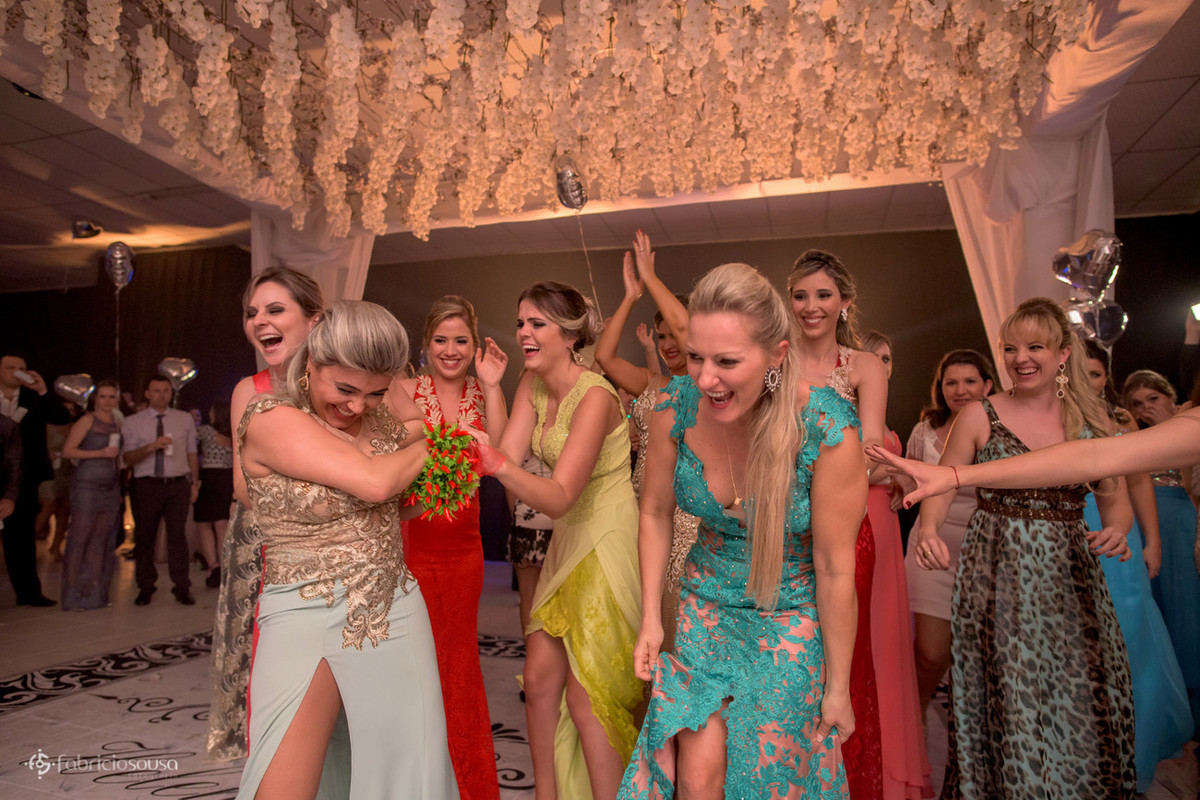 Casamento Helen e Jander em Canelinha e São João Batista - Santa Catarina
