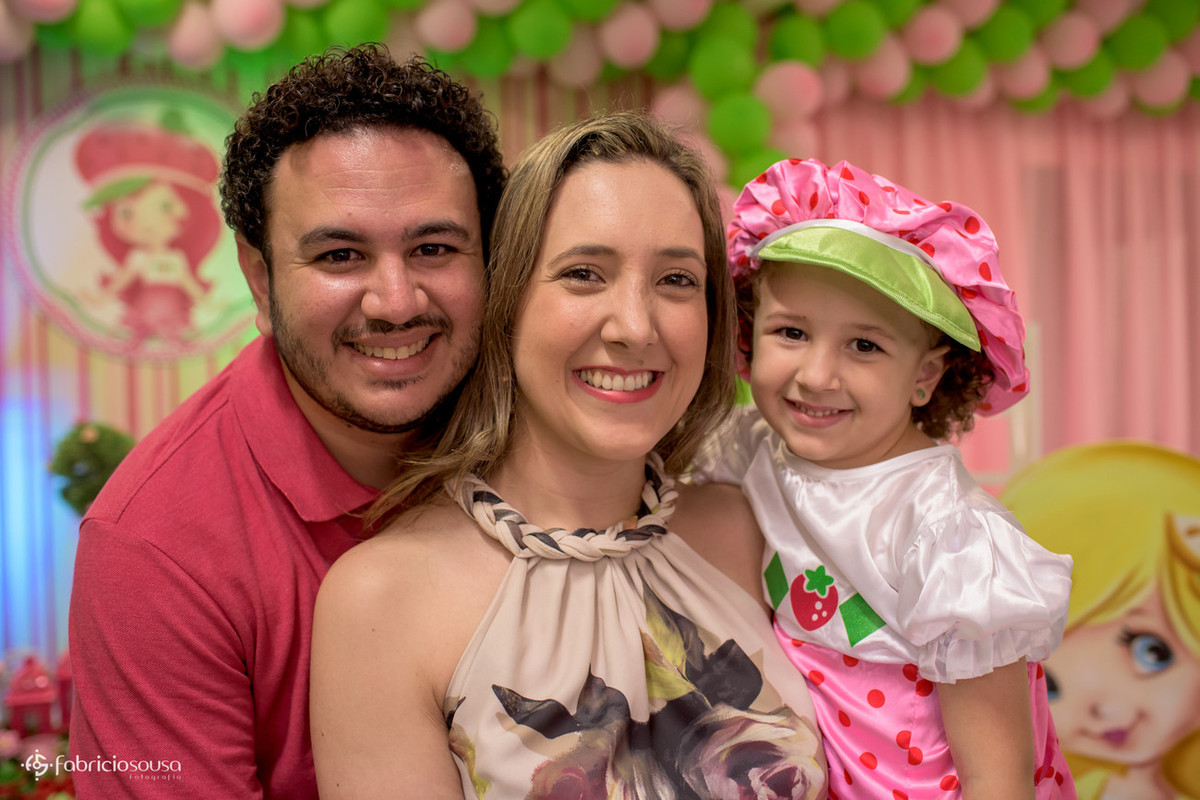 Pai, mãe e aniversariante
