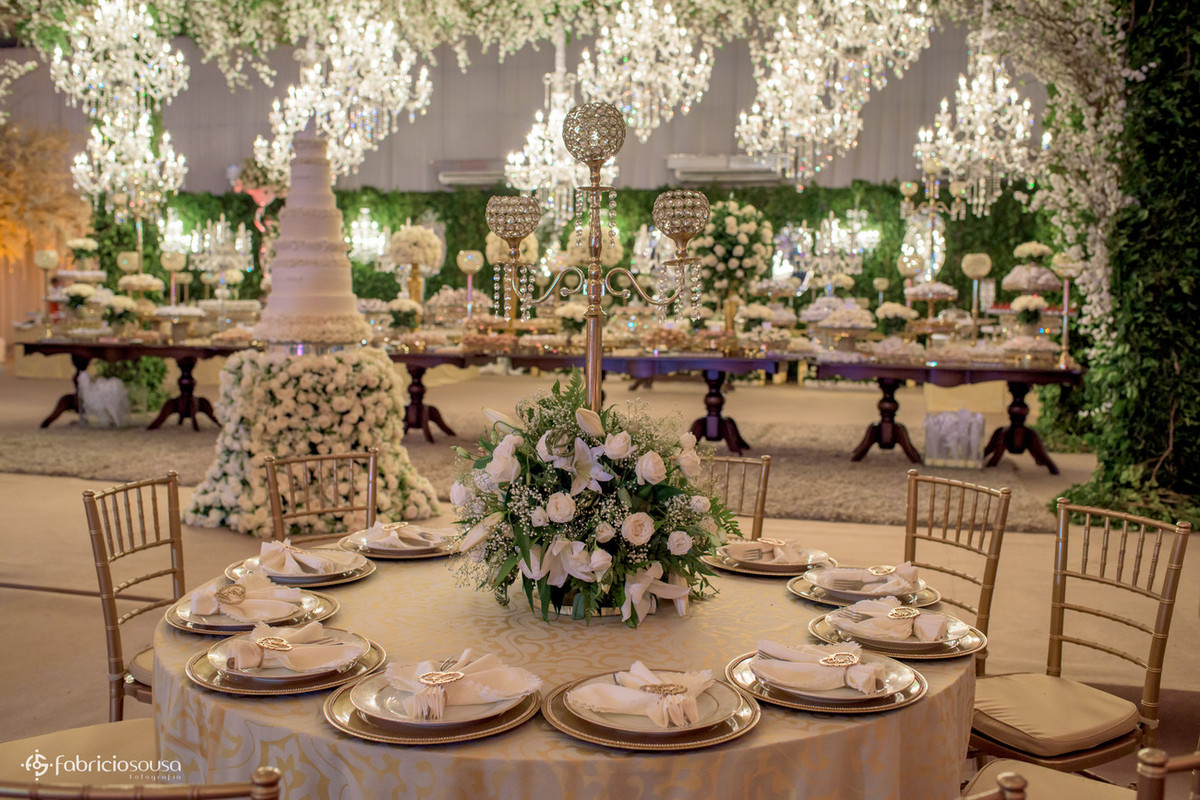 detalhe da mesa na decoração de Odileusa Carvalho e Nuance Eventos