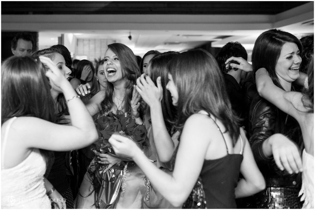 Nathalie entre as amigas agitadas
