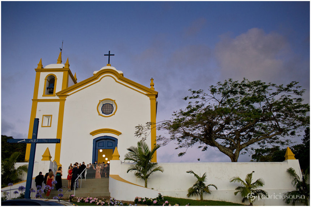 entardecer antes da cerimônia na igreja da lagoa