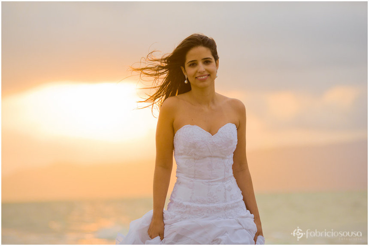 retrato da noiva Mariana no por-do-sol