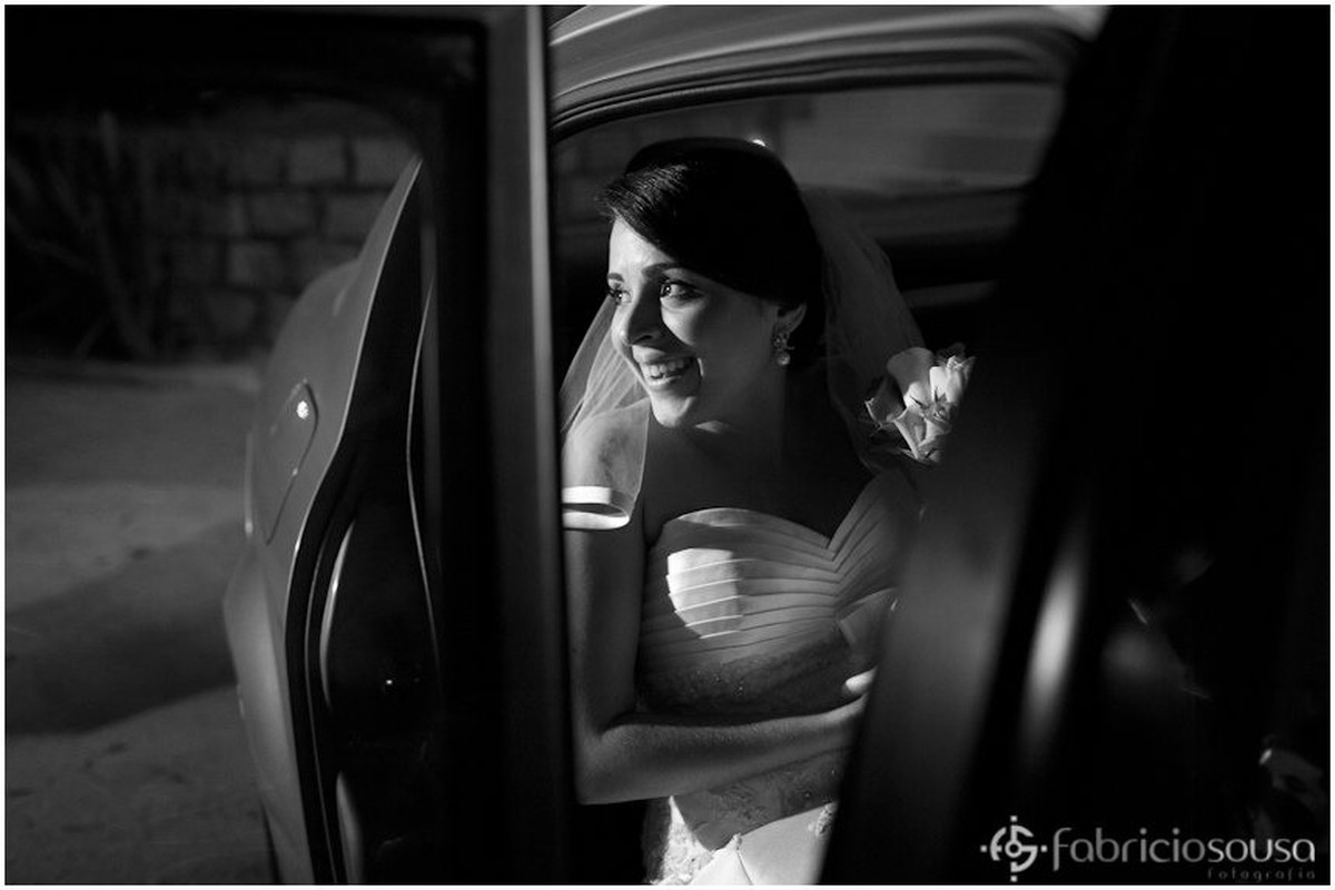 Gabriela no carro chegando ao Terraço Cacupé b