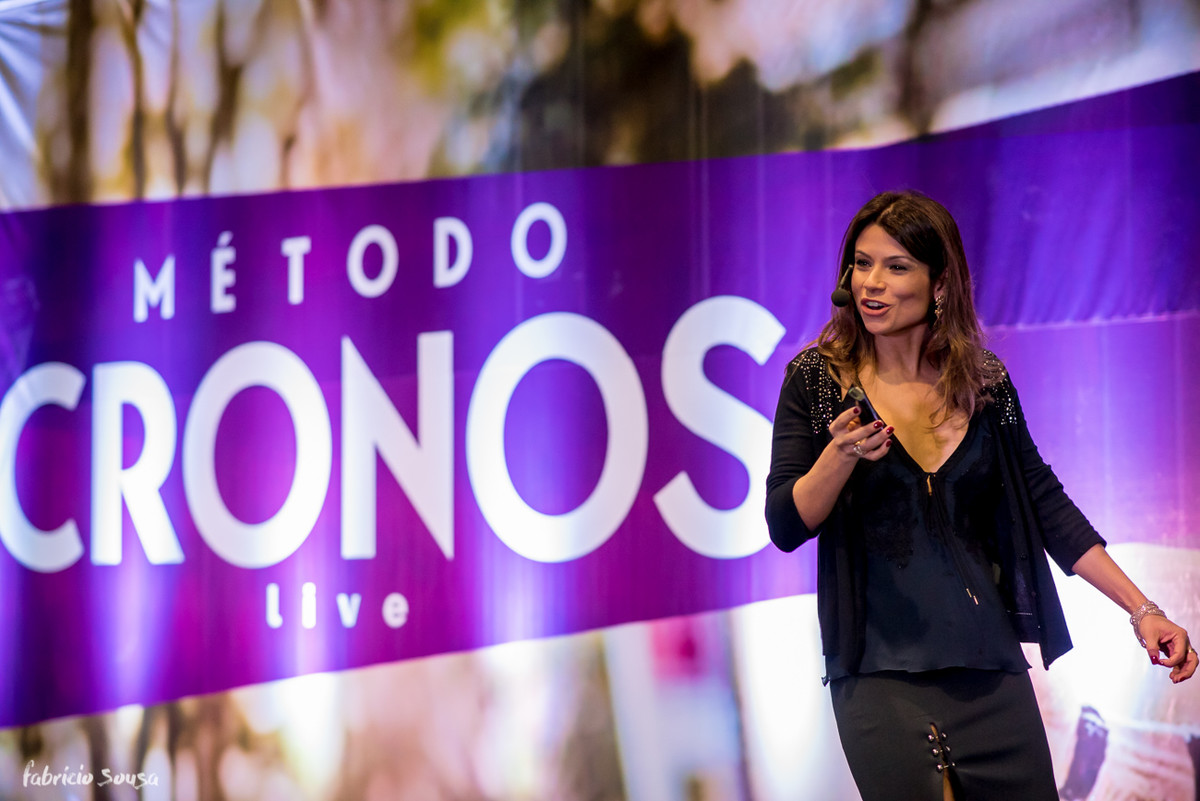 Karina Peloi nutricionista dando ótimas dicas de emagrecimento - método magra para sempre