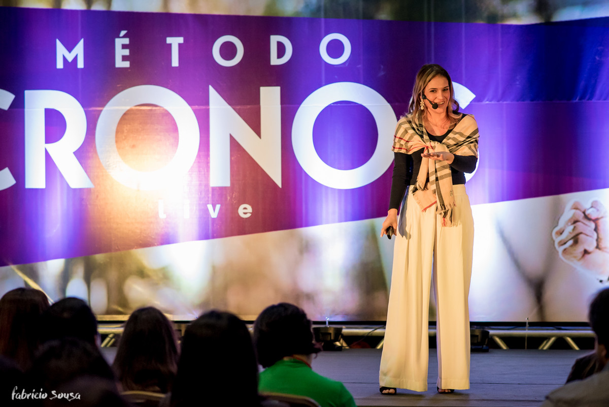 a doutora Laryssa Moraes nutróloga deu ótimas dicas sobre saúde e hormônios