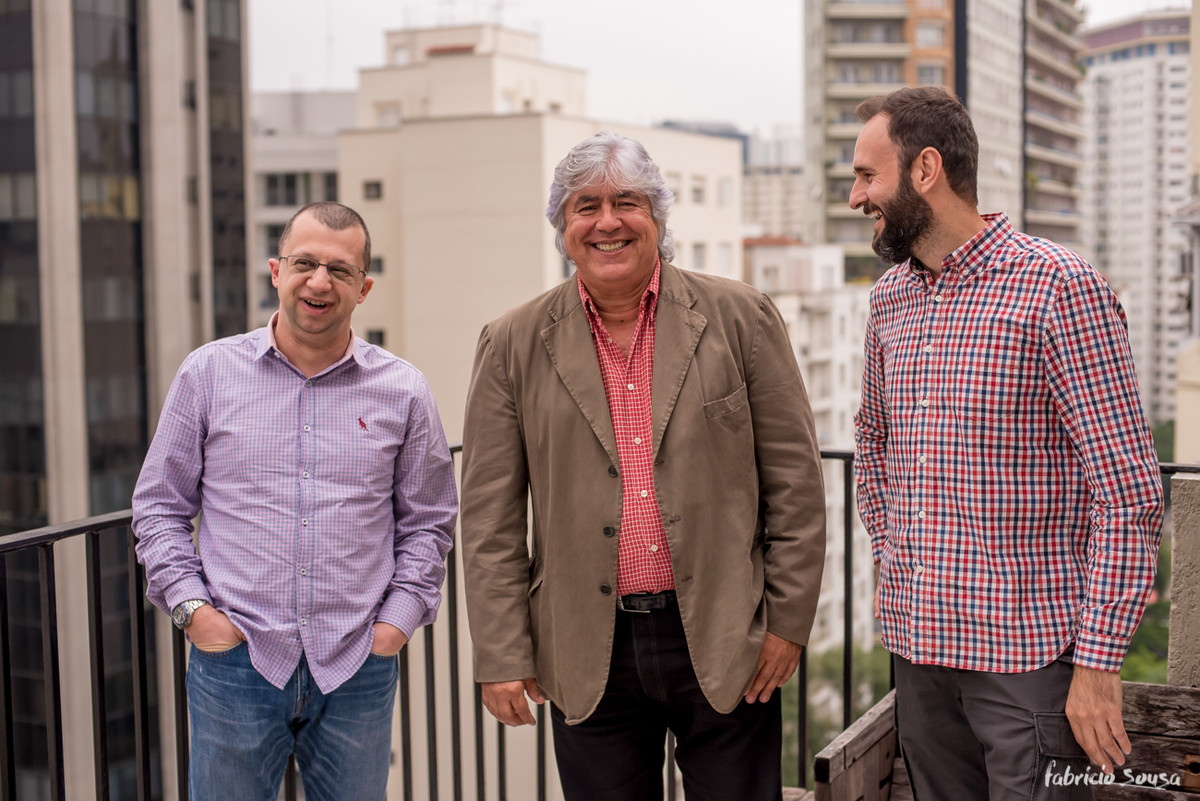 trio que administra o espaço de cowork Maria Paula