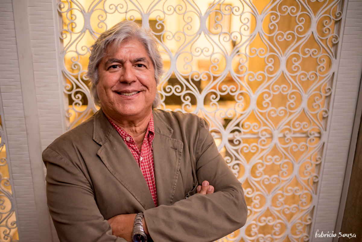 João Claudio Bourg em retrato no espaço Maria Paula no centro de São Paulo