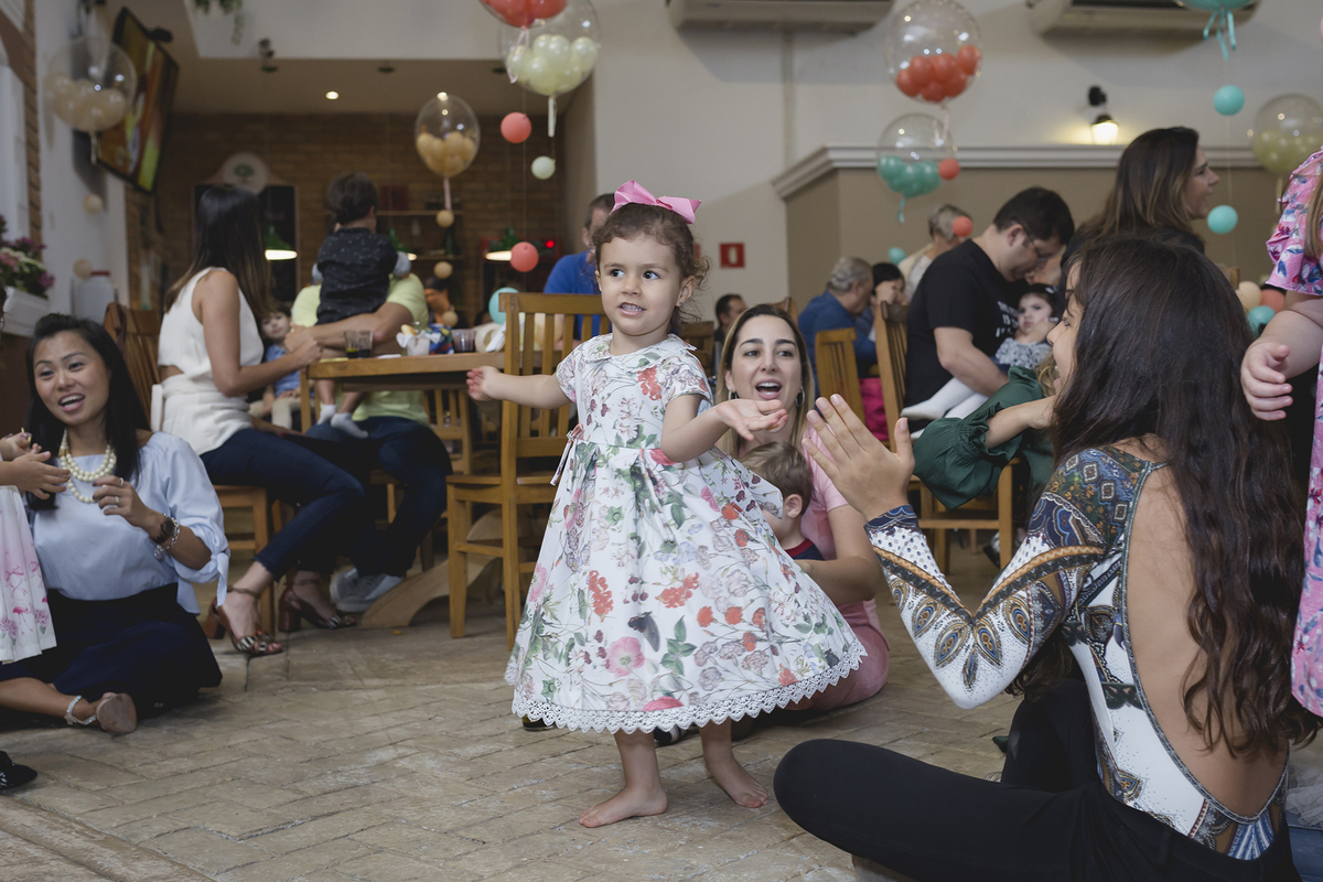 show musical infantil o jardineiro e a bella flor