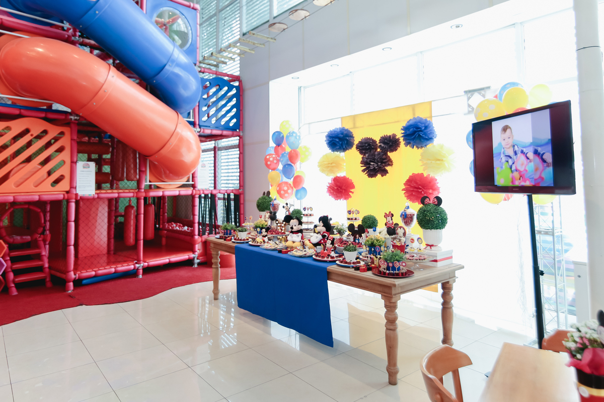 festa infantil elefante colorido buffet