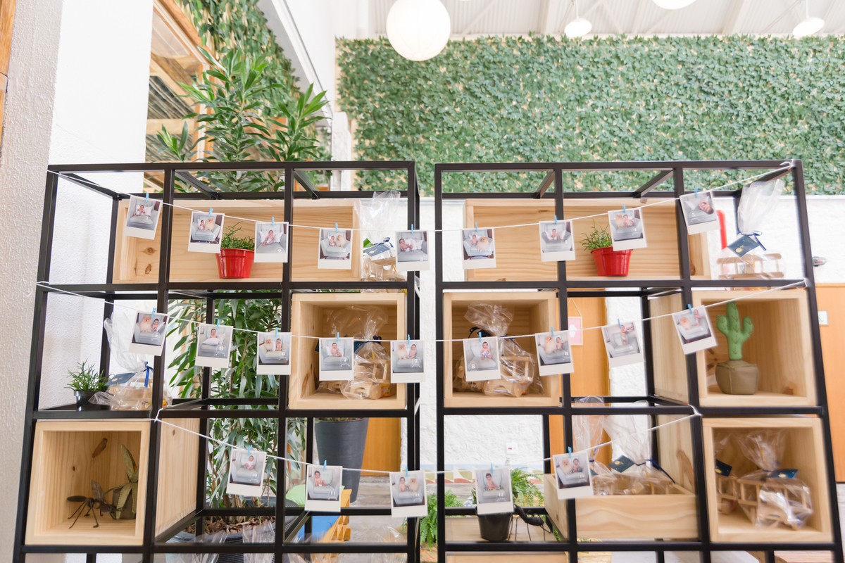 mural de fotos de criança 1 ano 