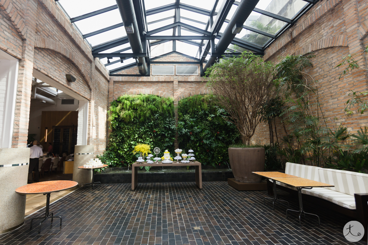 decoração batizado restaurante cantaloup