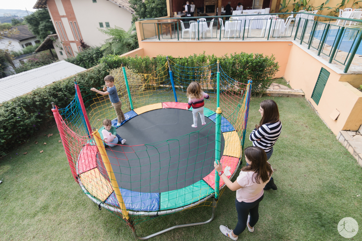 crianças-pula-pula-festa-infantil-dinossauro-cotia-são-paulo-fotografa-abc