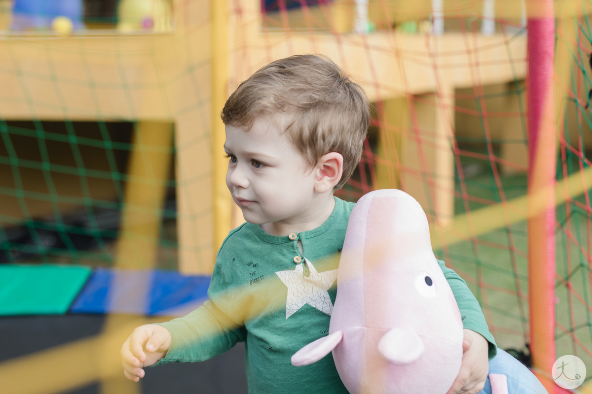 criança-pula-pula-festa-infantil-dinossauro-cotia-são-paulo-fotografa-abc