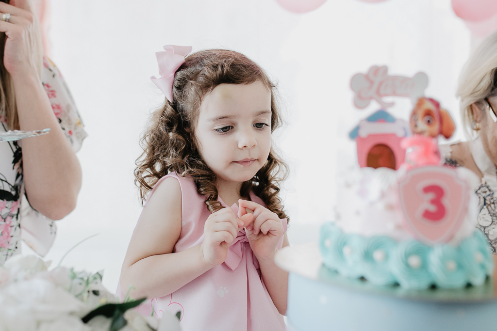 menina-bolo-de-aniversario-patrulha-canina