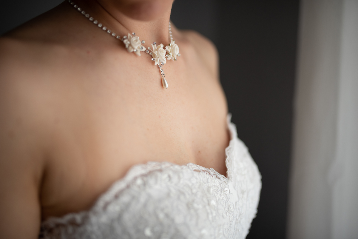 colar da noiva 