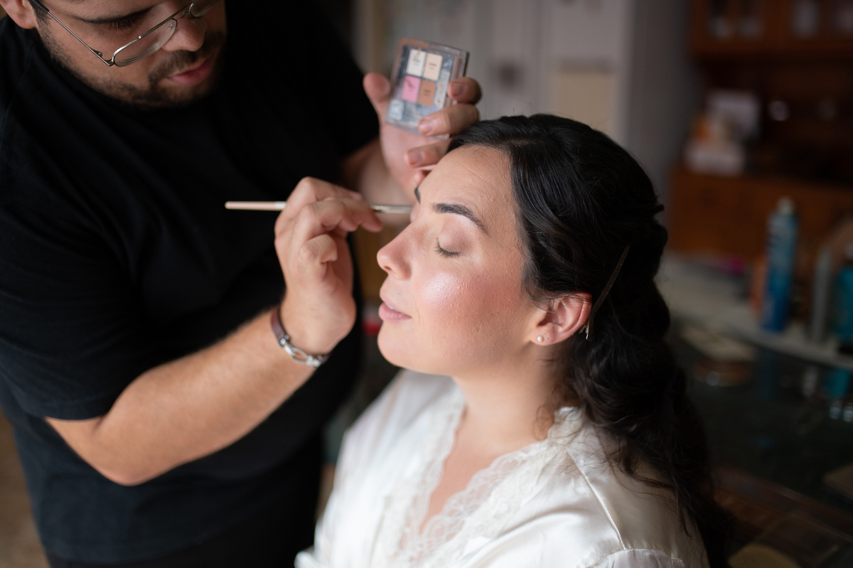 noiva na maquilhagem 