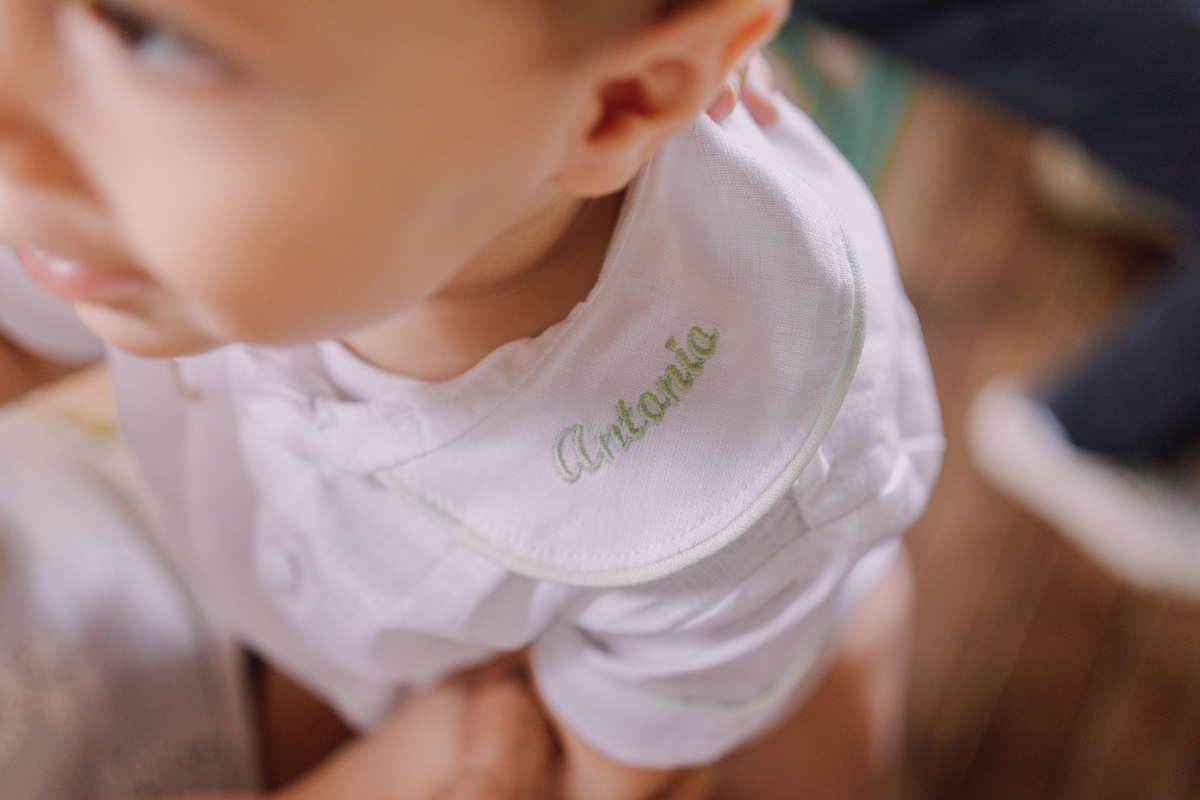 recepção de batismo restaurante da tulha ribeirão preto comemoração intima roupa bordada com nome do bebe