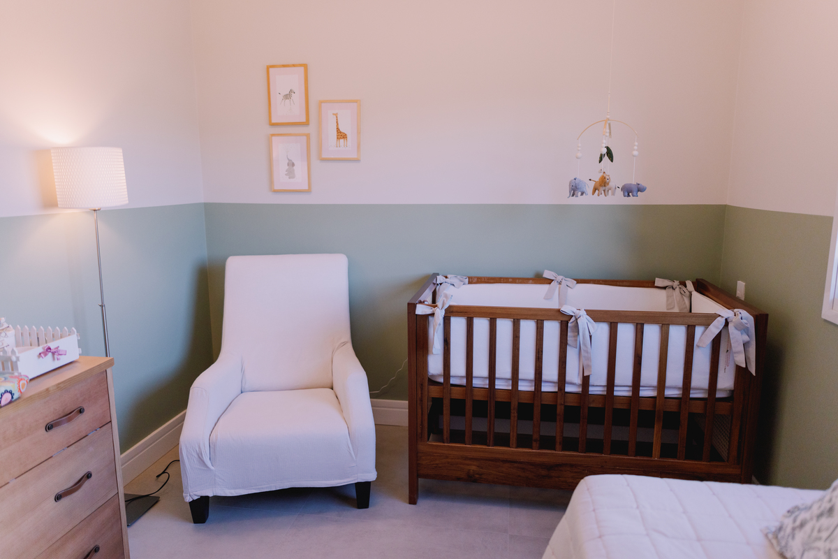 ensaio gestante feito em casa detalhes do quarto do bebe decoração