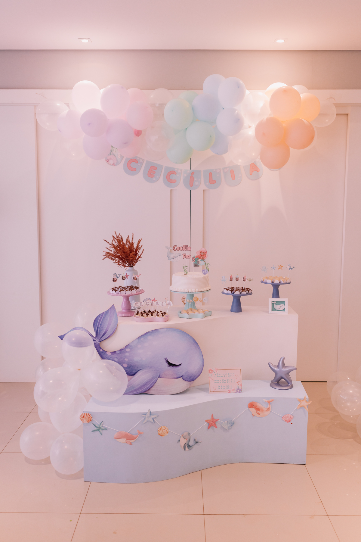 decoração afetiva ribeirão preto festa em casa brunch baleia em aquarela