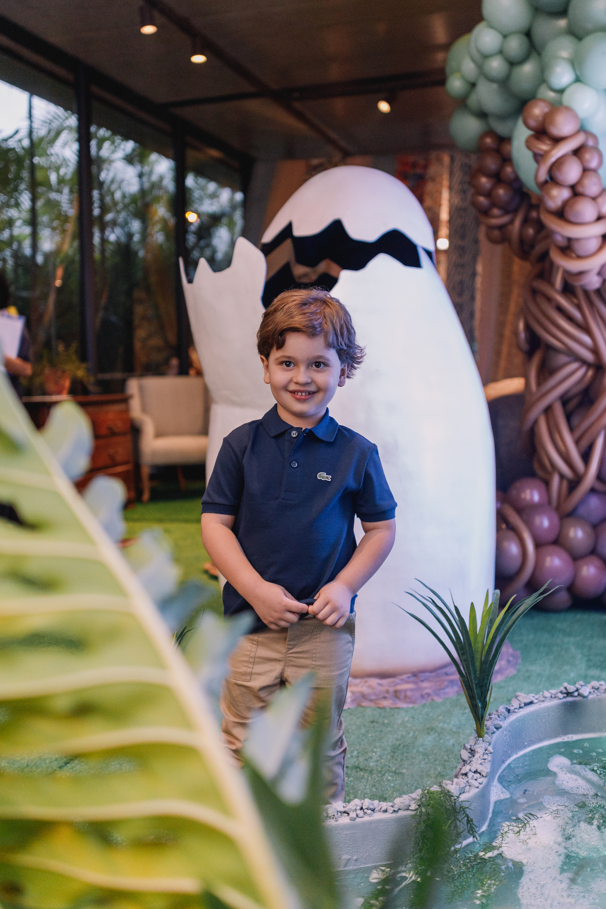 aniversario espaço carambola tema dinossauros pipoca doce decoração