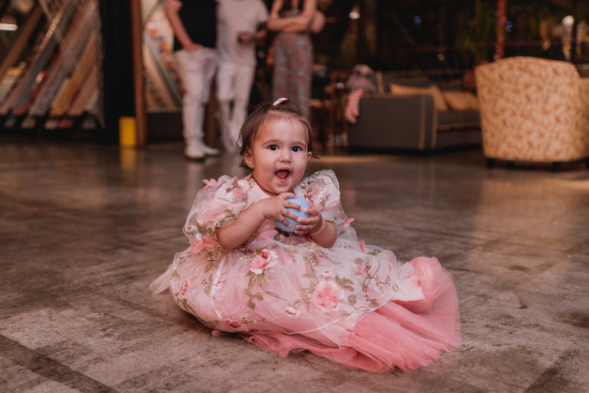 festa de 1 aninho espaço carambola decoração de jardim com borboletas mari sturari ribeirao preto 