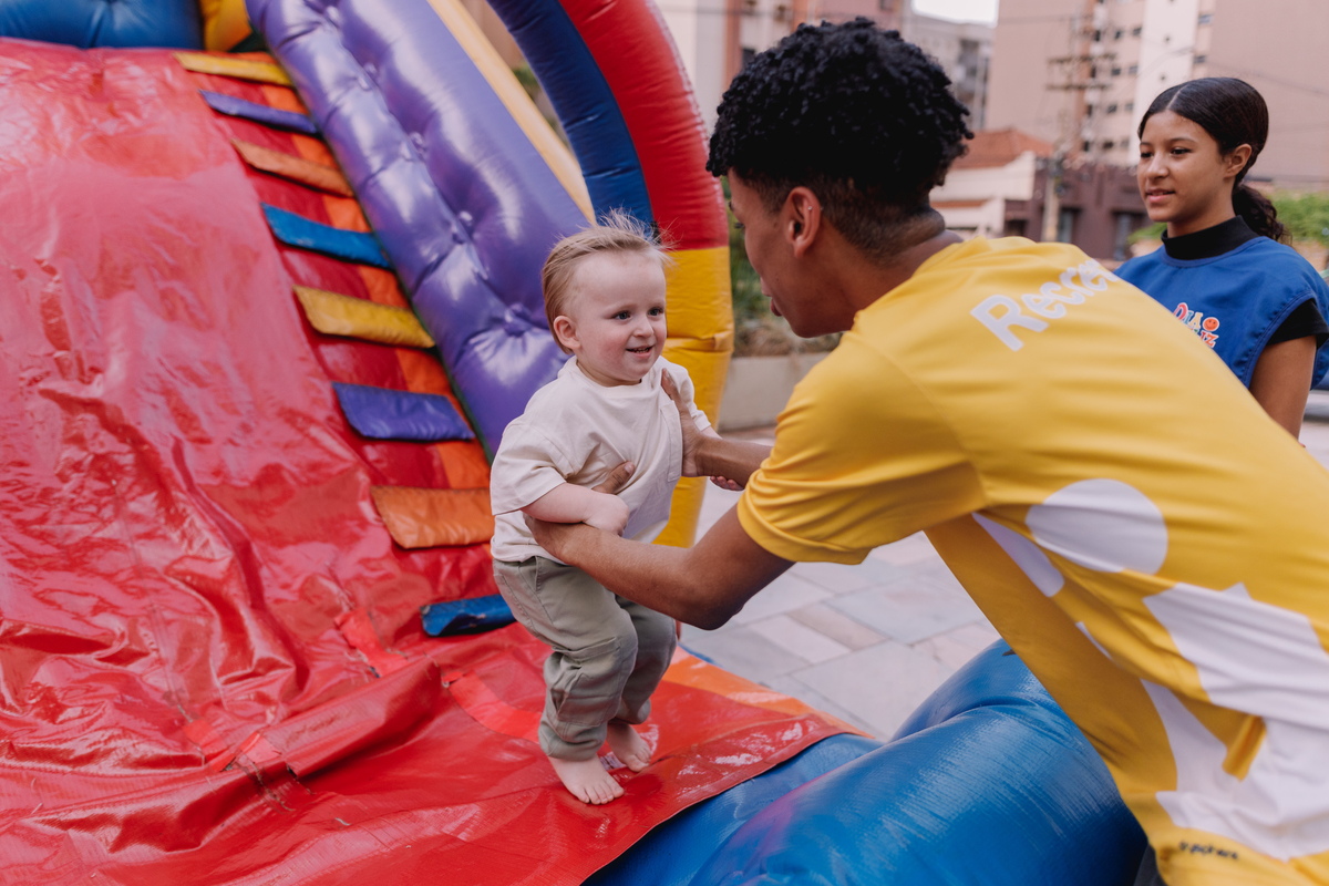 festa de gêmeos decoração fundo do mar área de laser ribeirao preto brinquedo inflavel