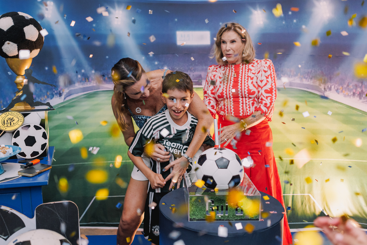 festa de menino 8 anos com o tema futebol