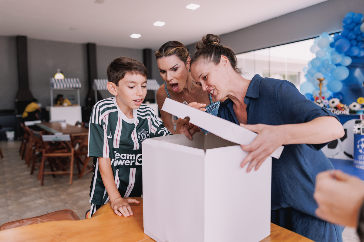 festa de menino 8 anos com o tema futebol