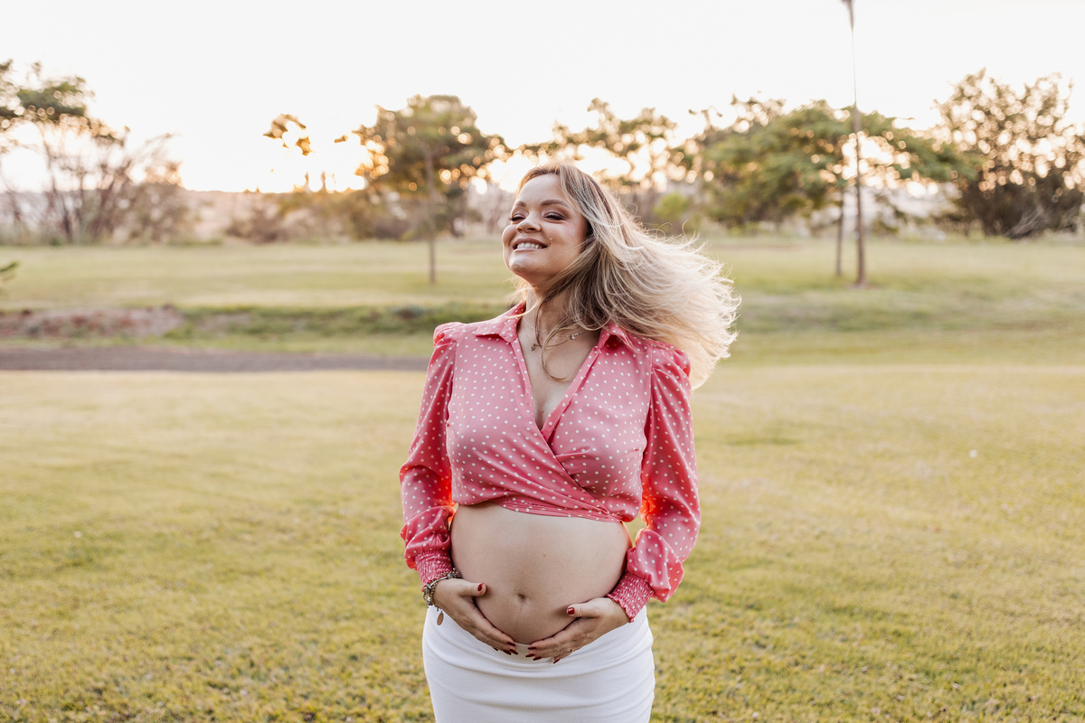 ensaio externo gestante gravida amigas espaço bella cita ribeirao preto por do sol