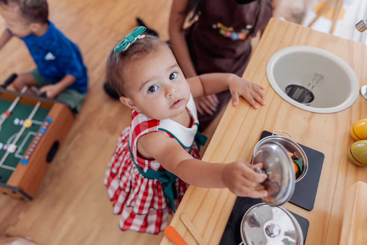 decoração festa de 1 aninho tema chapeuzinho vermelho menina aluguel de brinquedos pique pega ribeirão preto 