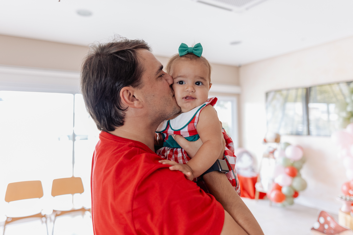 decoração festa de 1 aninho tema chapeuzinho vermelho menina