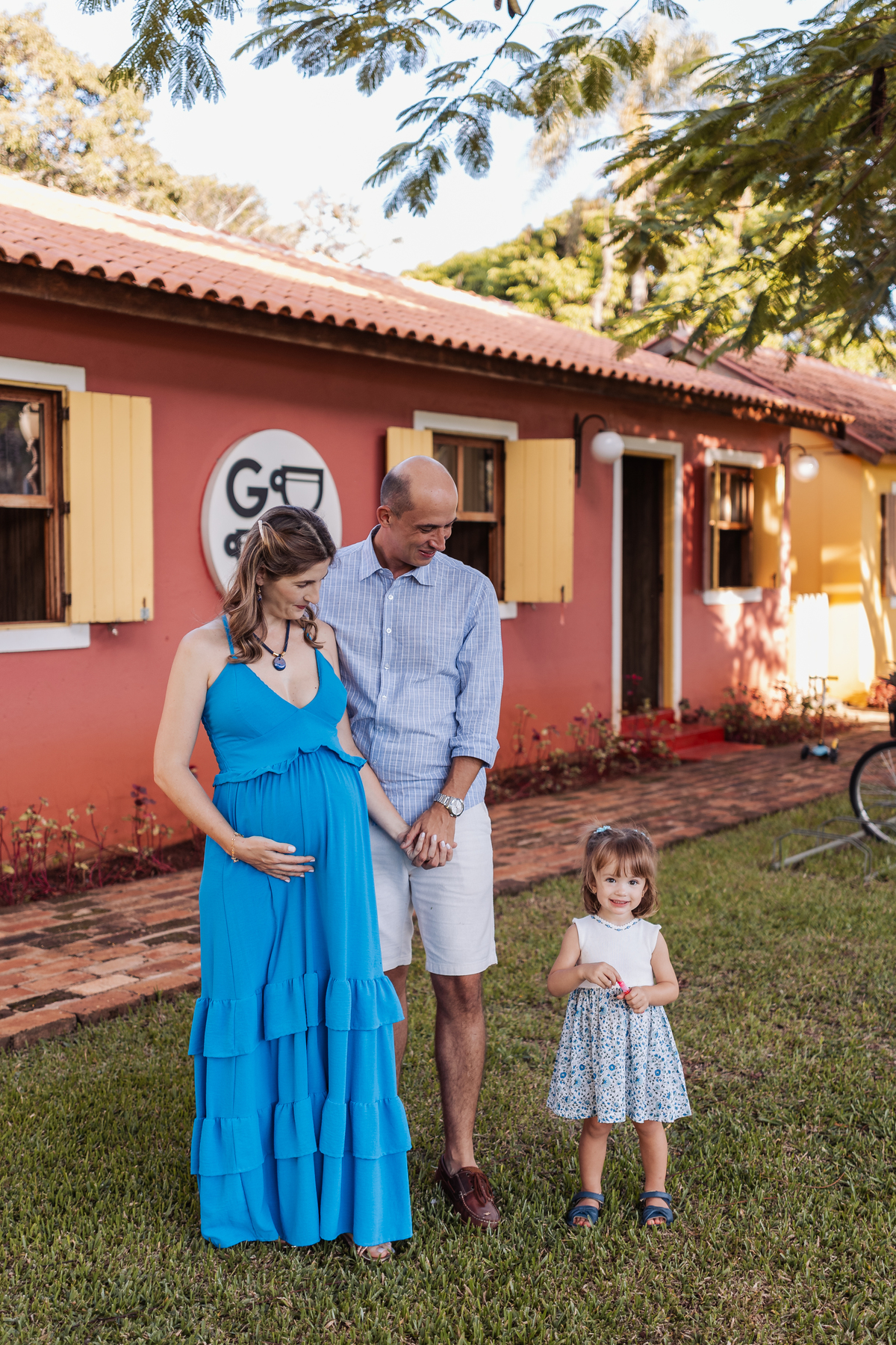 ensaio de gestante externo final de tarde fazenda santa maria ribeirao preto god café