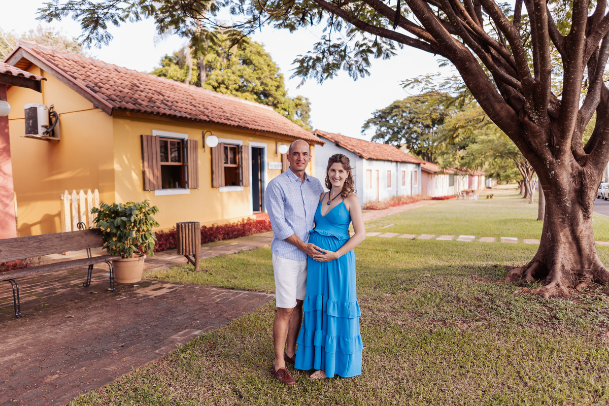 ensaio de gestante externo final de tarde fazenda santa maria ribeirao preto god café